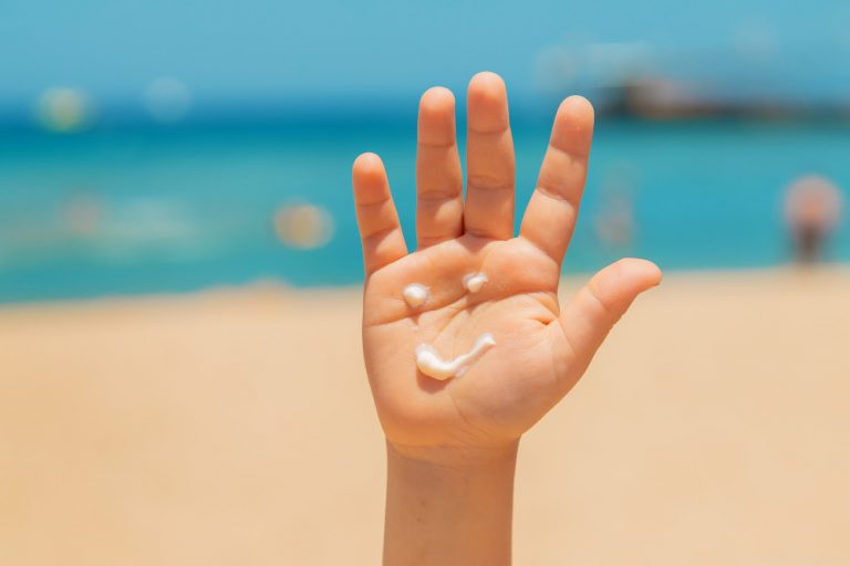 Sunscreen – Can Babies Go to the Beach?