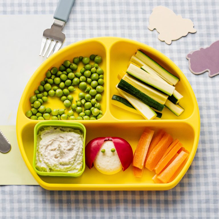 Lunch boxes for the kings of the house – Ideal!